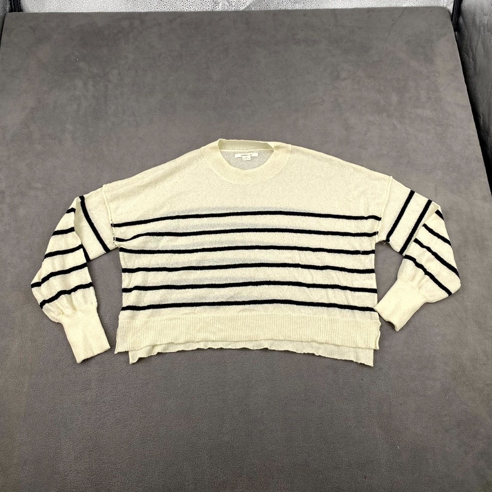 O'Neill Cropped Sweater Womens Medium Beige Black Striped Knit Ribbed Side Slit